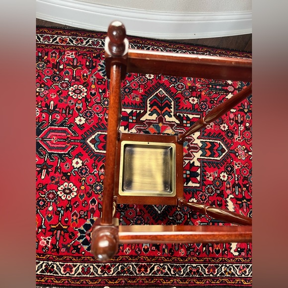 Vintage Bombay Company 1992 Antique-Style Mahogany Brass Umbrella Stand - Picture 9 of 12